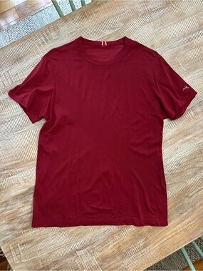 Tracksmith — men’s running Cambridge Tee
